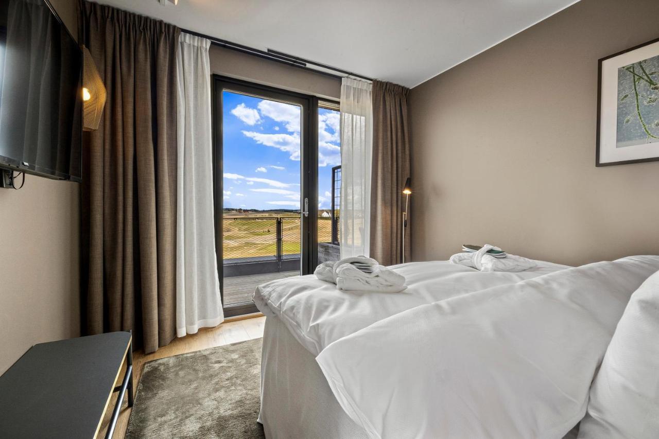 Lily Country Club Hotell Klofta Exteriör bild